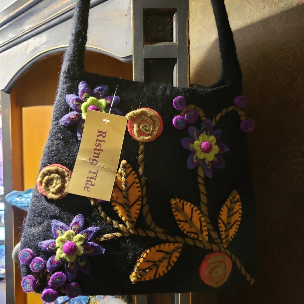 Handbag